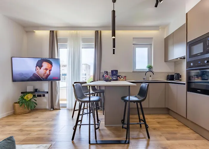 Moonlight And Sea Depth زادار