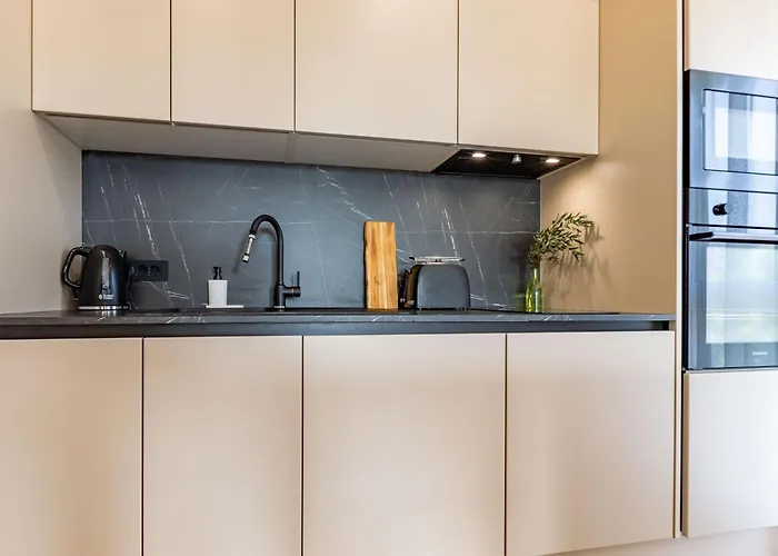 Moonlight And Sea Depth زادار