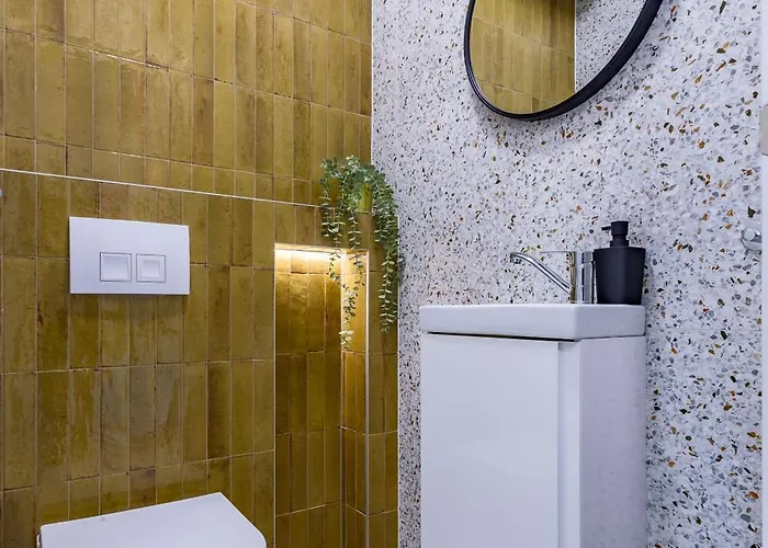 شقة Moonlight And Sea Depth