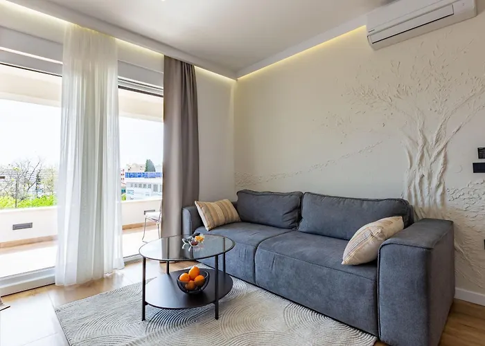 Moonlight And Sea Depth Zára